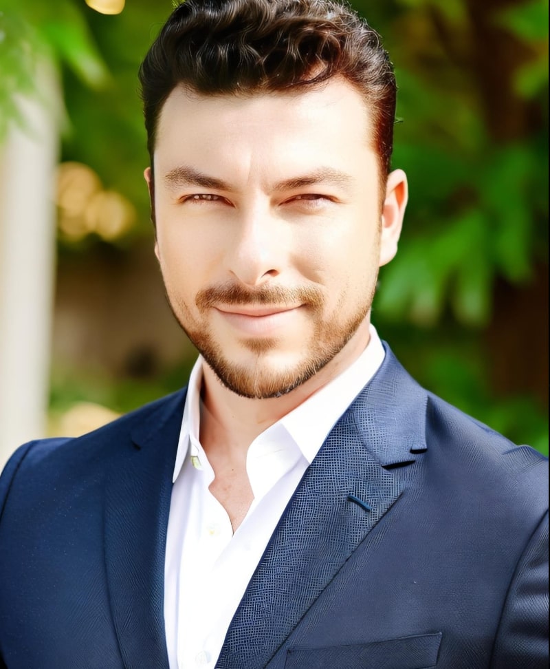 html5 bootstrap template by colorlib.com